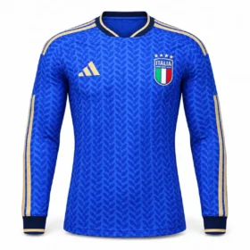 Prima Maglia Italia Mondiale 2026 Manica Lunga – Giocatore – vista frontale, presentazione virtuale basata sul prodotto