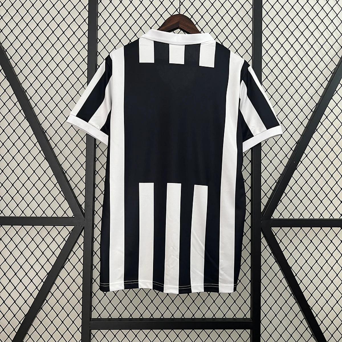 Maglia Juventus Ariston 1984/85 versione tifoso retro