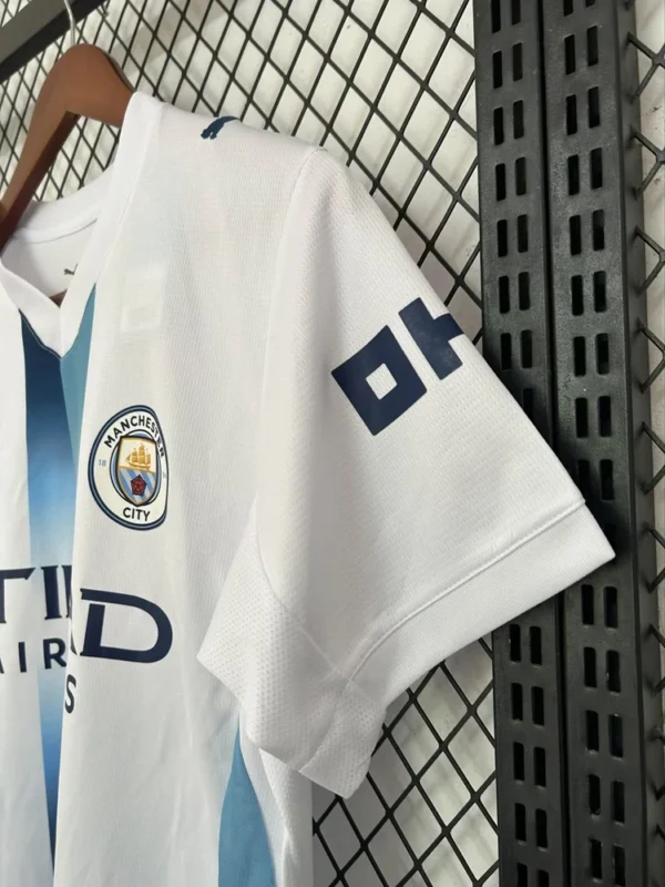 maglia manchester city third 2026 dettaglio 1
