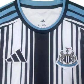 Prima Maglia Newcastle 2026/27 — Dettaglio prodotto