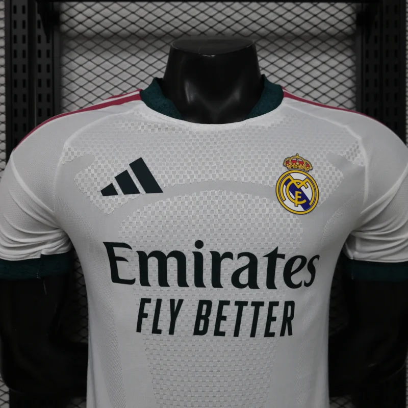 maglia real madrid home 2026/27 dettaglio prodotto Real Madrid TIFOSO STORE