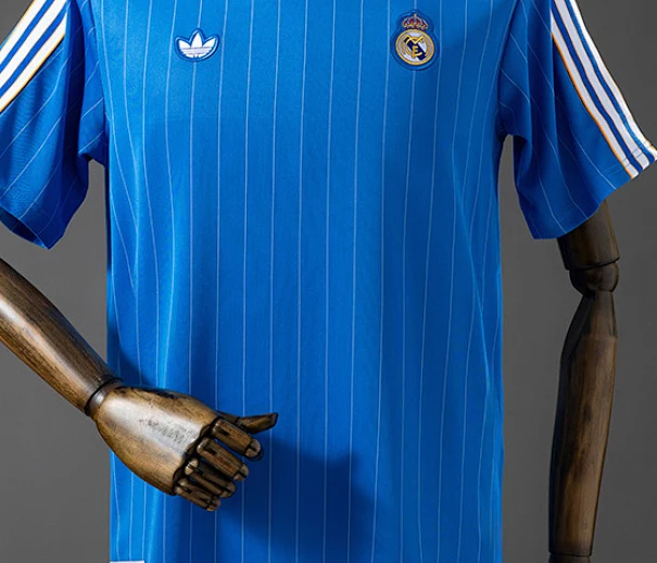t-shirt real madrid terrace dettaglio grafica