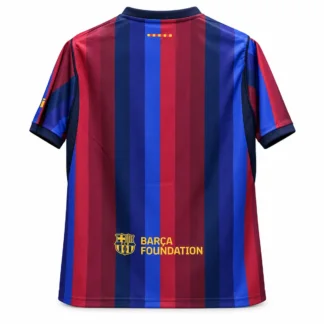 Camiseta Barcelona 2026/27 – Primera Equipación — vista posterior, presentación comercial