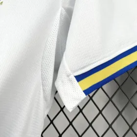 Camiseta Marsella Primera Equipación 2026/27 — detalle real del puño