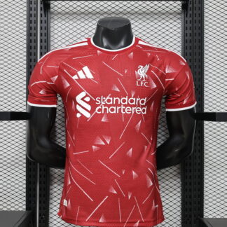 maglia liverpool home giocatore fronte rosso motivo a triangoli