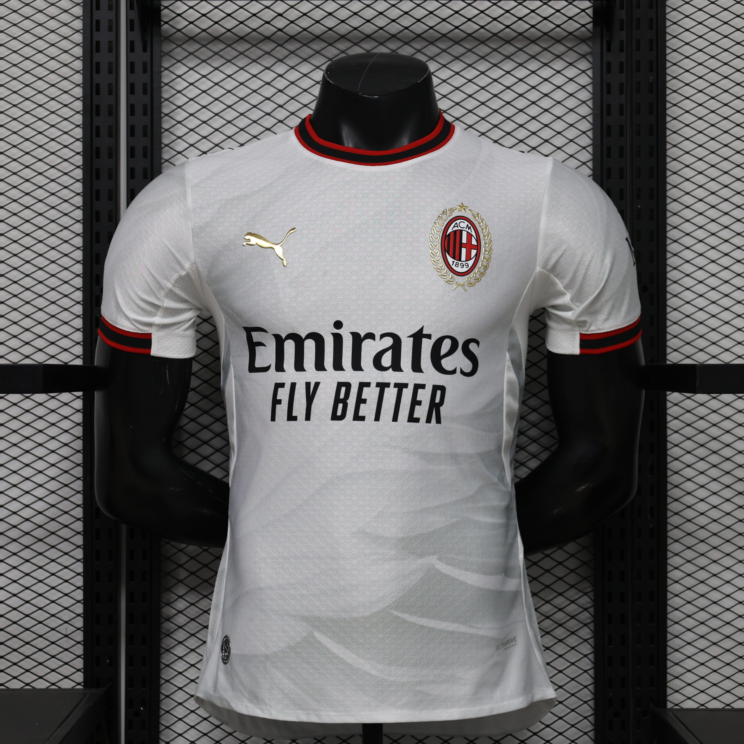 seconda maglia Milan 2026/27 vista frontale