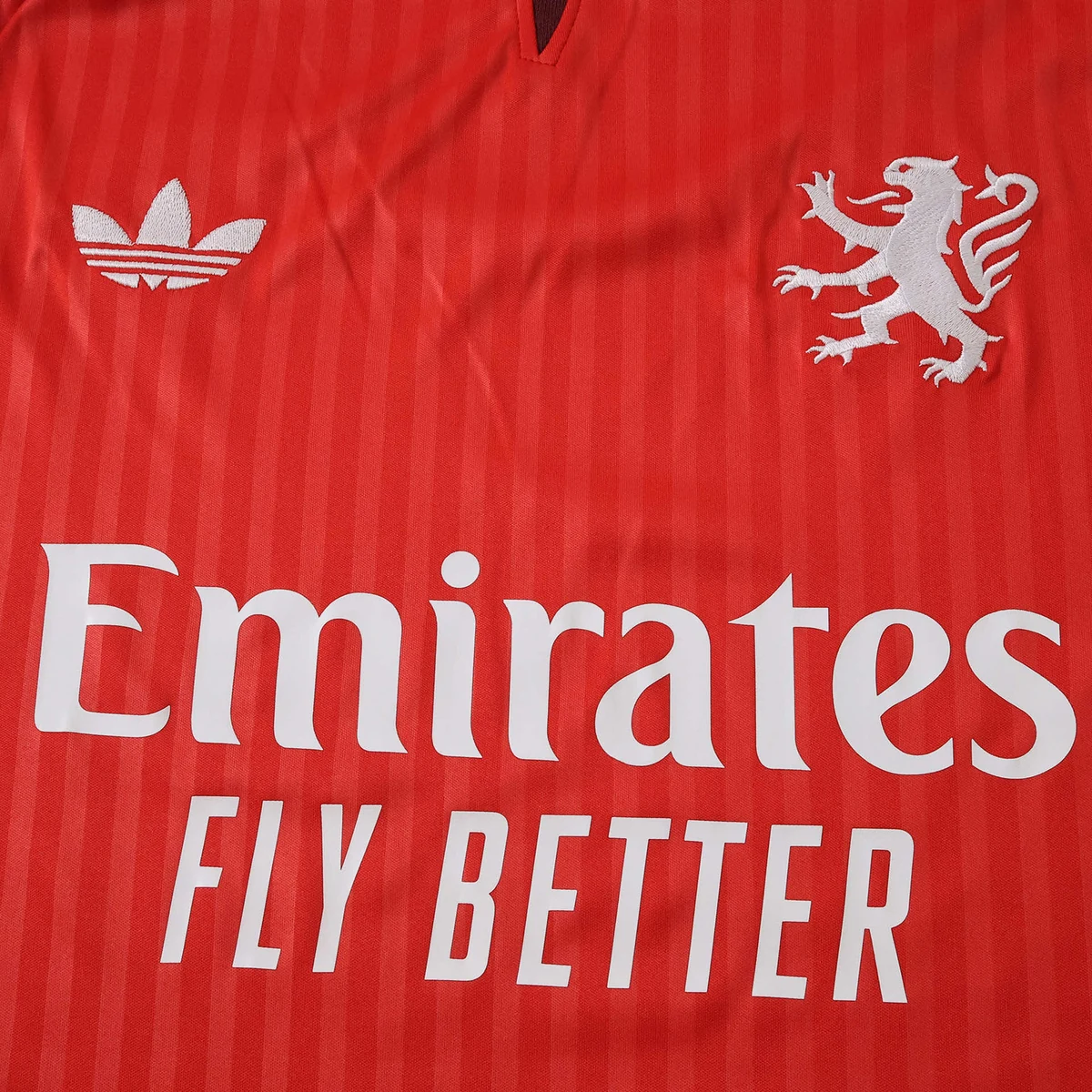maglia Lione away dettaglio