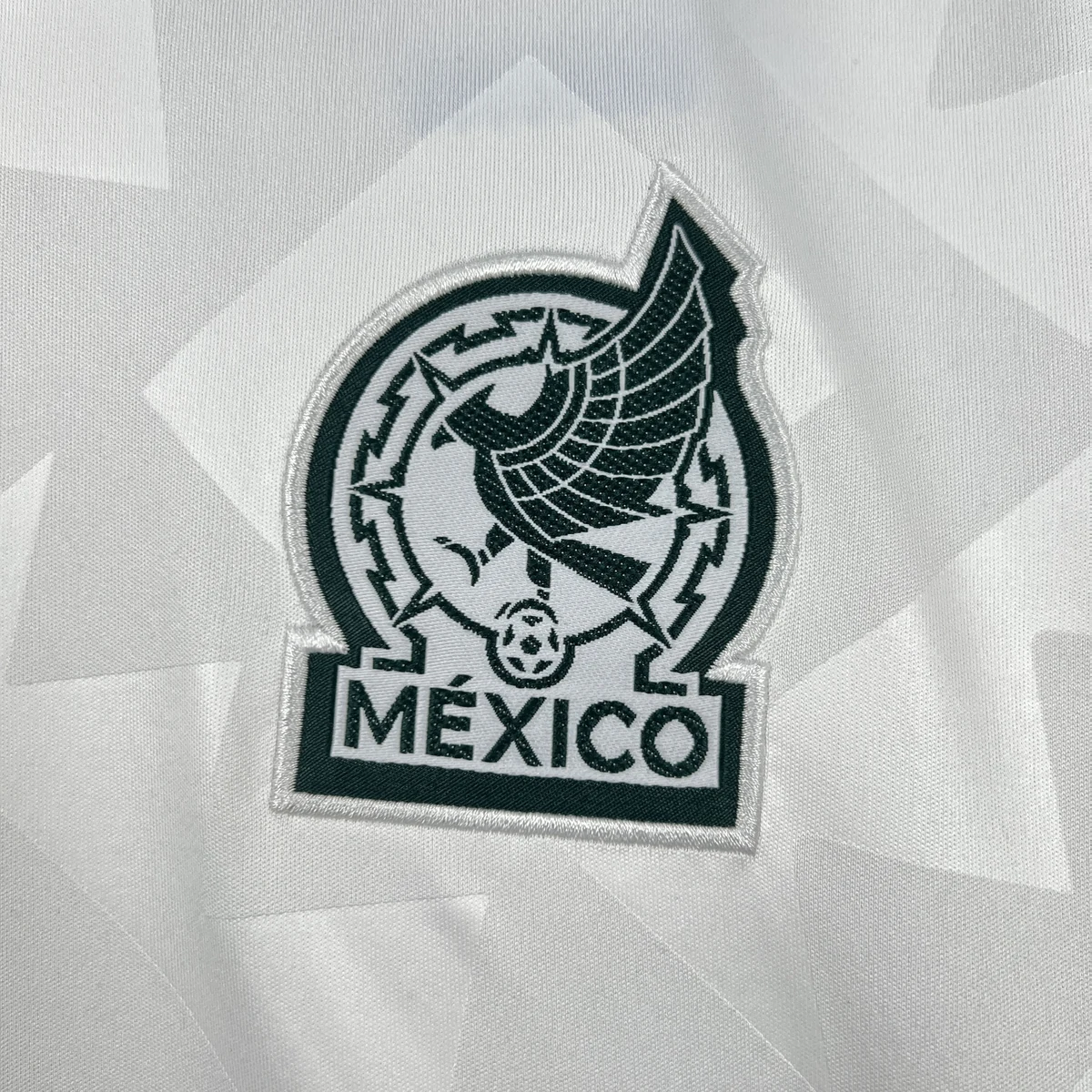 stemma maglia messico away dettaglio