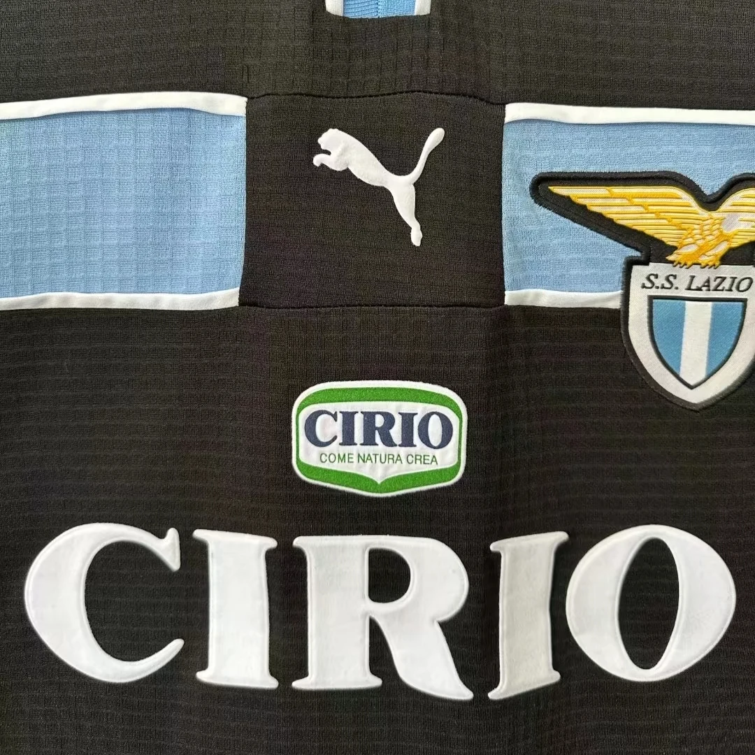 Maglia Lazio Away Manica Lunga 1998/99 dettaglio spalla con stemma