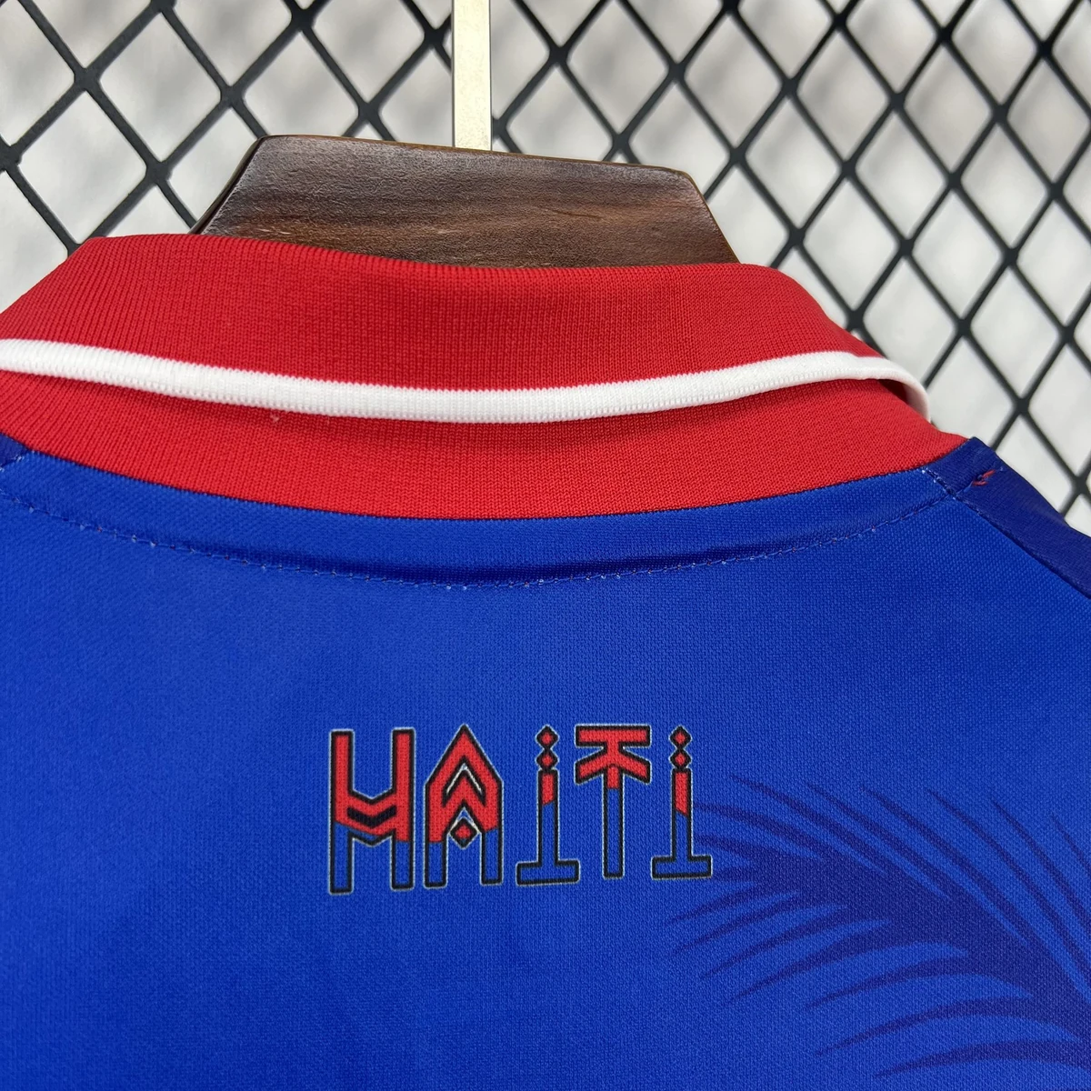 maglia haiti mondiale 2026 dettaglio