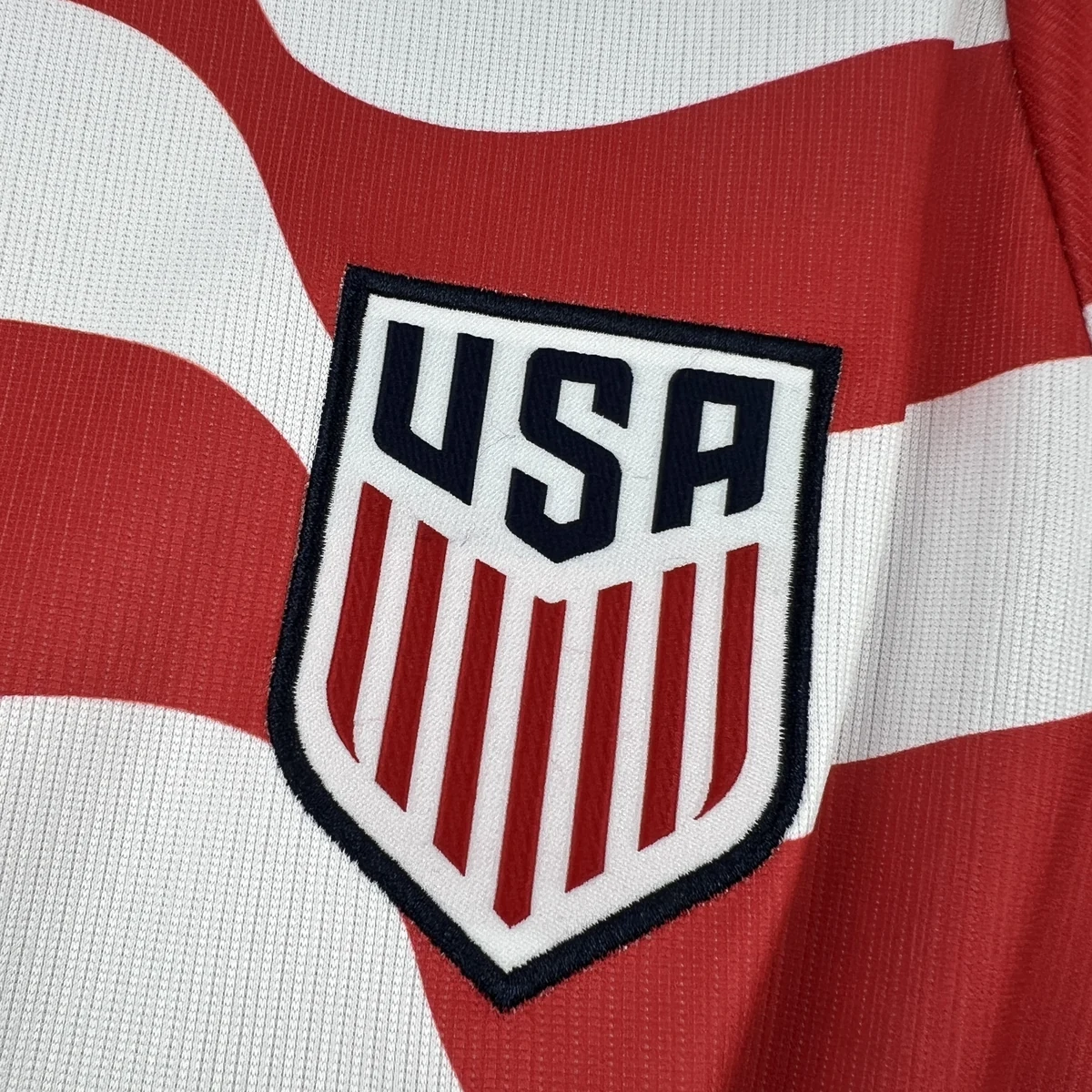 maglia usa mondiale 2026 tessuto