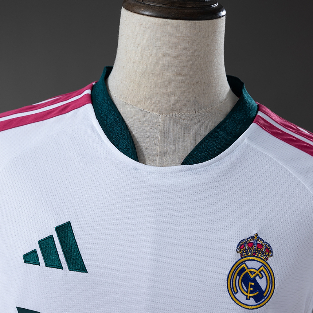 Maglia Real Madrid Home dettaglio collo 2026/27