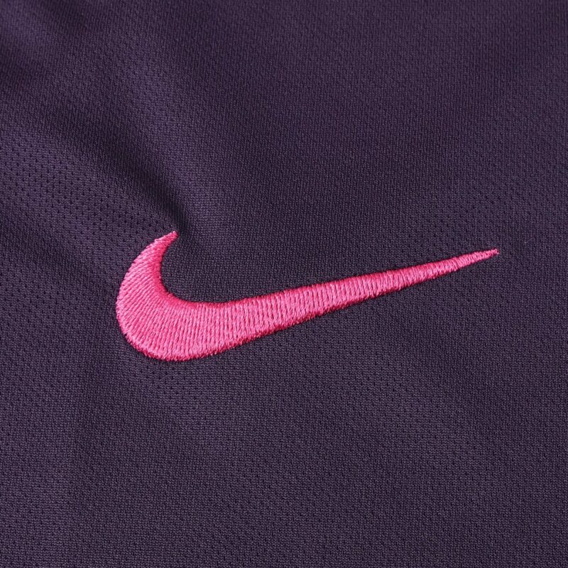 maglia barcellona away 2017 segno del marchio in rosa