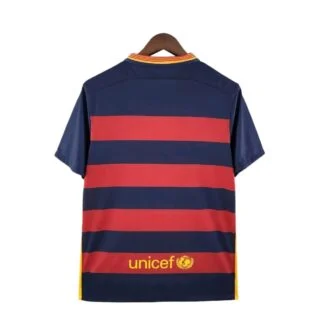 Camiseta Barcelona 2015/16 – escudo