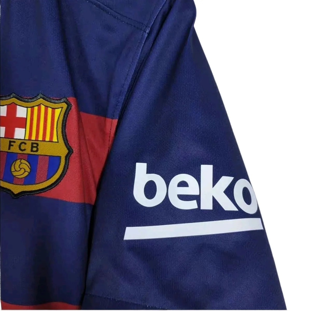 maglia barcellona 2016 sponsor bianco sulla manica