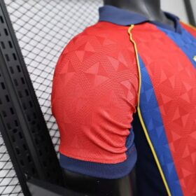camiseta Barcelona dorado frente conjunto