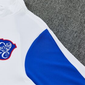 Chandal Chelsea 2026/27 — Detalle de materiales y logo