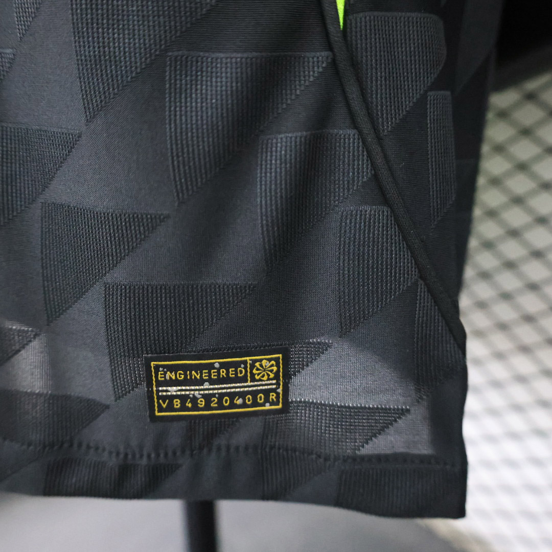 camiseta atletico madrid jugador away 2026/27 detalle de la etiqueta interior