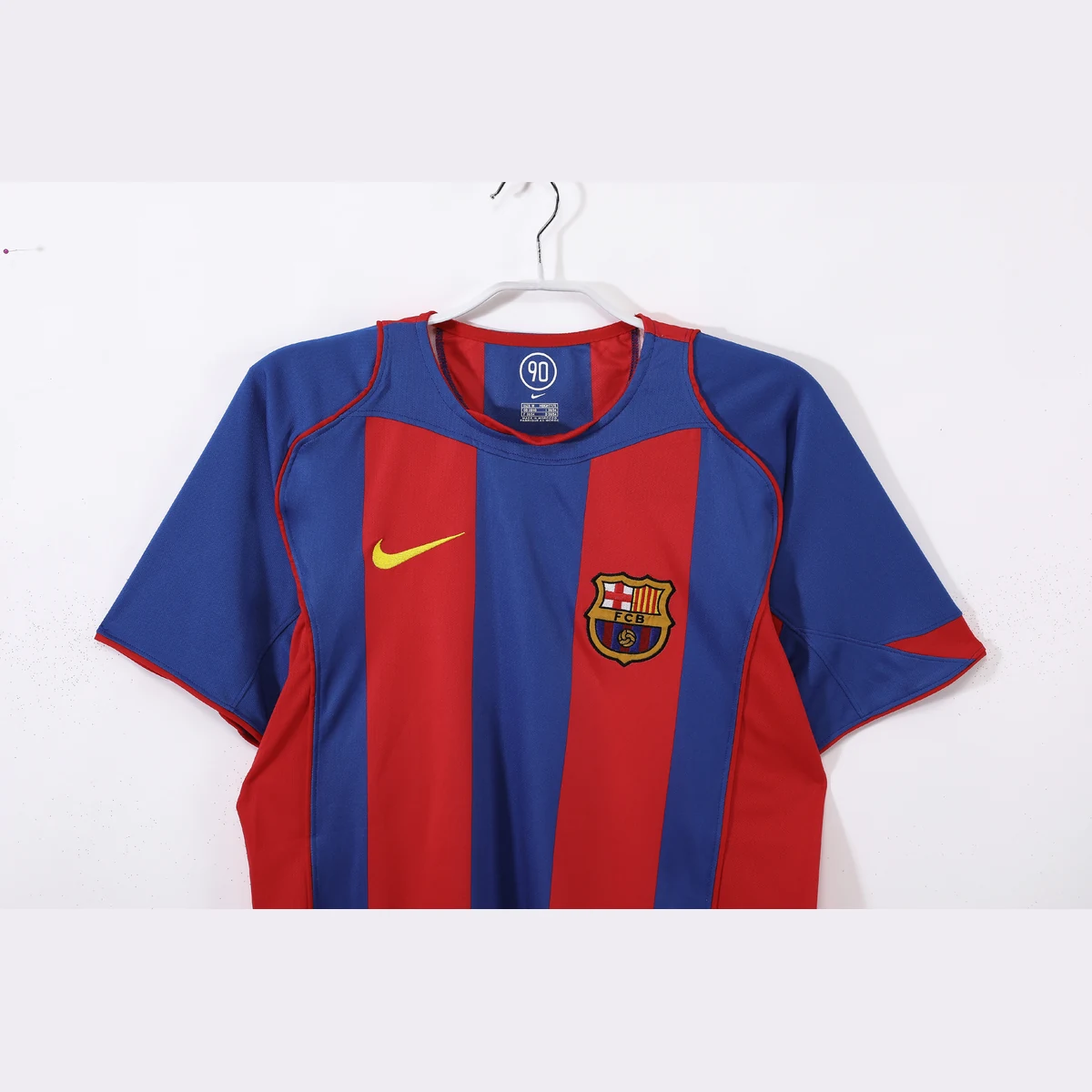 Maglia Barcellona 2005 Retro busto e stemma