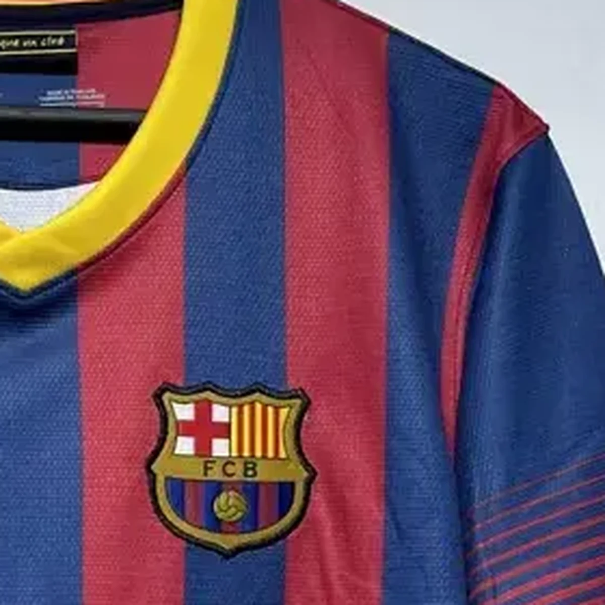 Maglia Barcellona 2014 Retro stemma sul petto