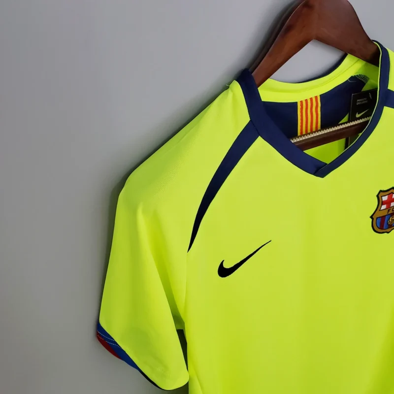 Maglia Barcellona away 2006 Retro spalla e colletto