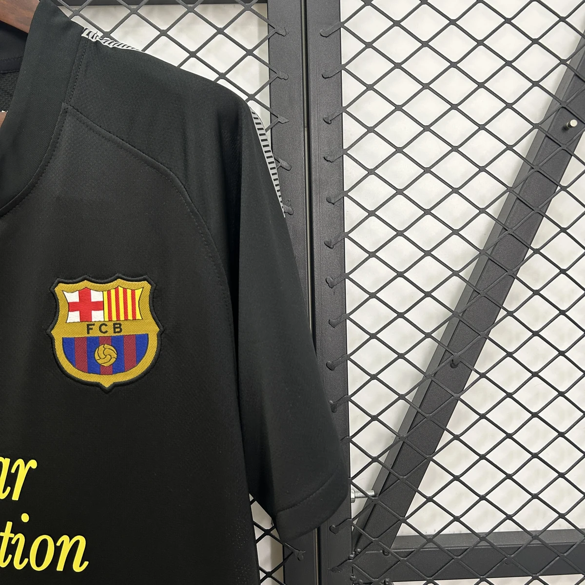 Maglia Barcellona away 2012 Retro manica e stemma