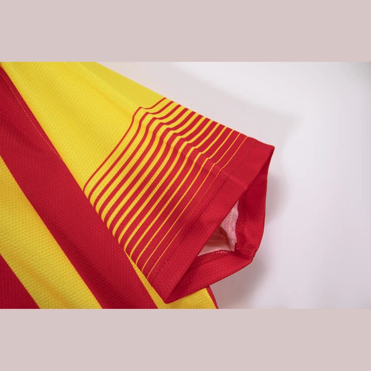 Maglia Barcellona away 2014 Retro dettaglio della manica
