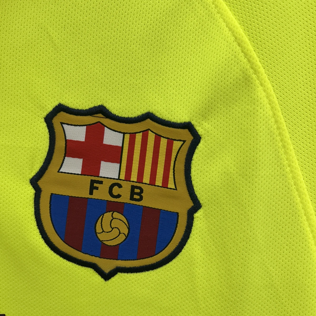 Maglia Barcellona third 2015 Retro stemma sul petto