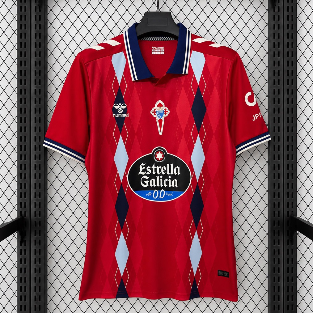 terza maglia celta vigo fronte rosso a rombi