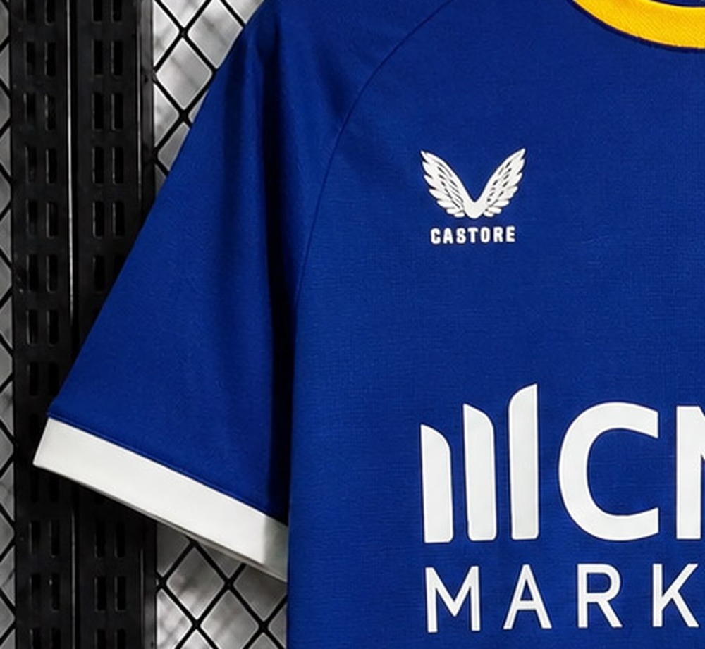 maglia everton 2026 petto con sponsor