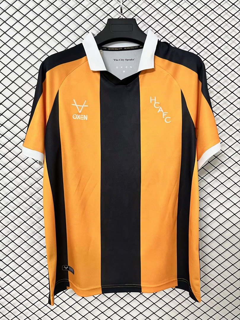 maglia hull city fianco in dettaglio