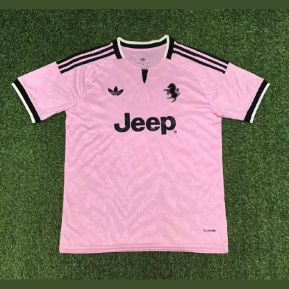 Camiseta Juventus Away 2026/27 versión aficionado rosa - vista frontal