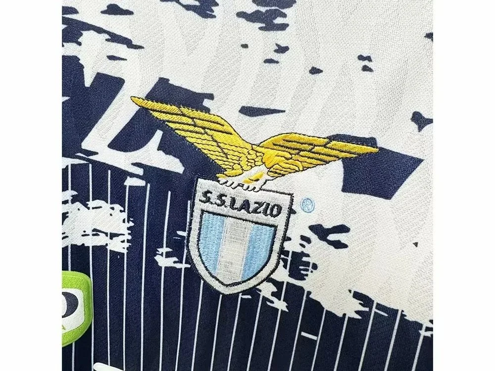 Maglia Lazio Away 1996/97 dettaglio stemma