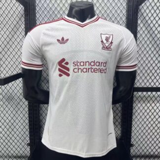 seconda maglia liverpool fronte bianco giocatore