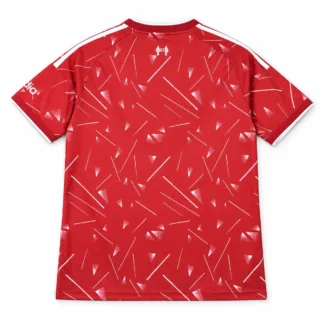 Camiseta Liverpool Primera Equipación 2026/27 — vista posterior, presentación comercial