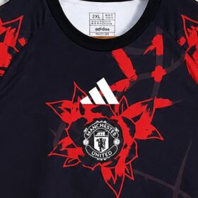 camiseta entrenamiento manchester united pecho con escudo