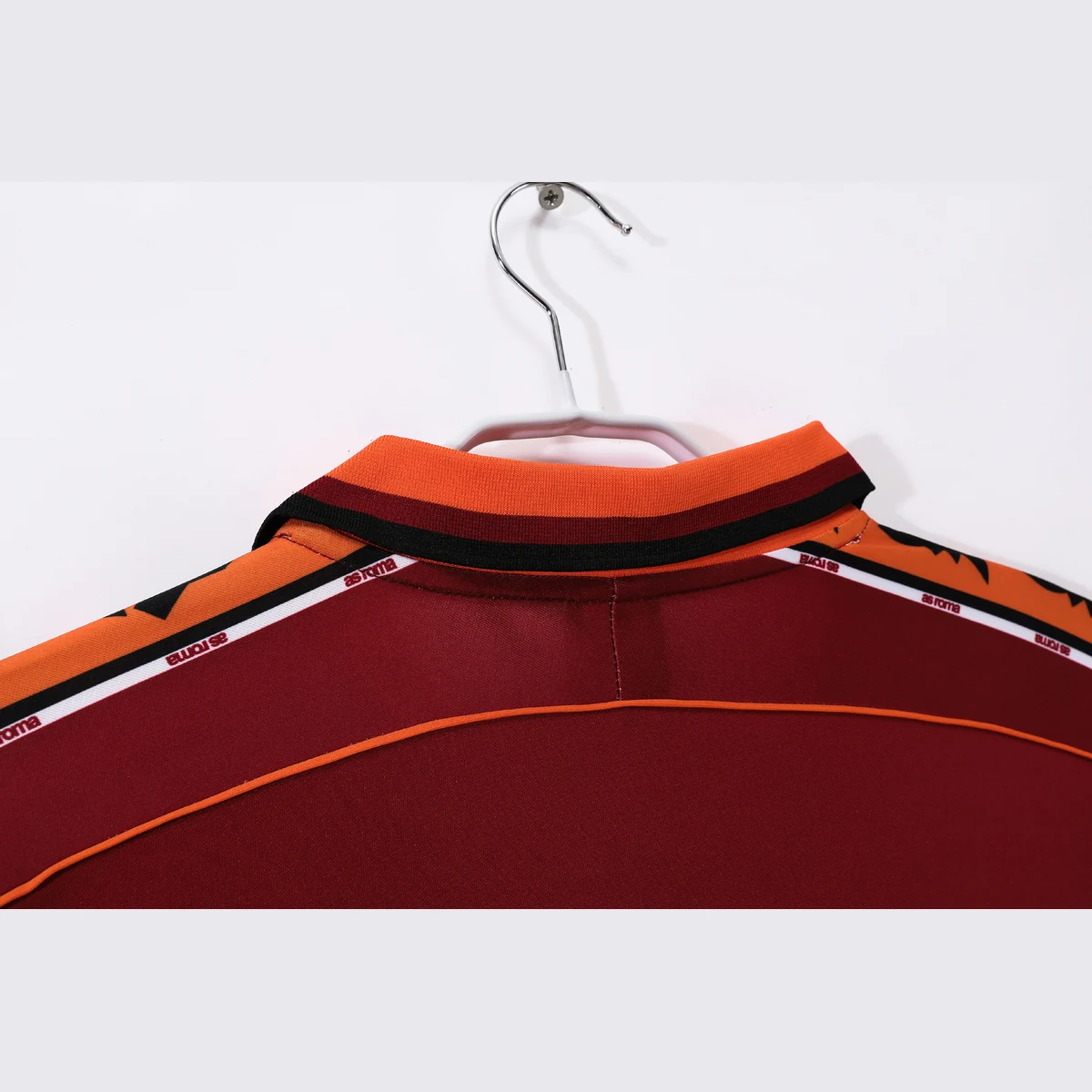 Maglia Roma 98/99 manica lunga - dettaglio del colletto sul retro