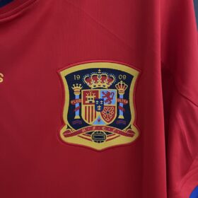 camiseta spagna 2010 stemma ricamato da vicino