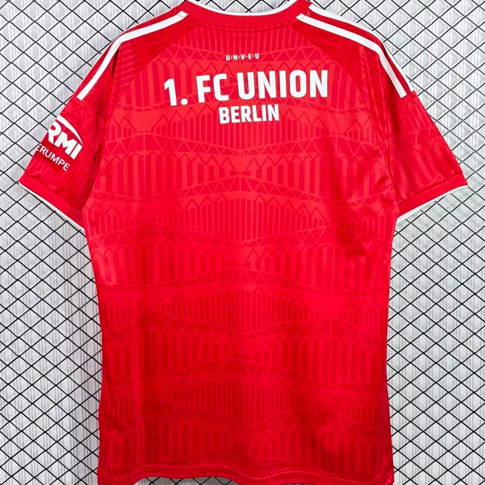 maglia union berlino retro con scritta club
