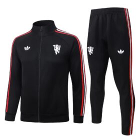 Chandal Manchester United 2026/27 — Vista frontal