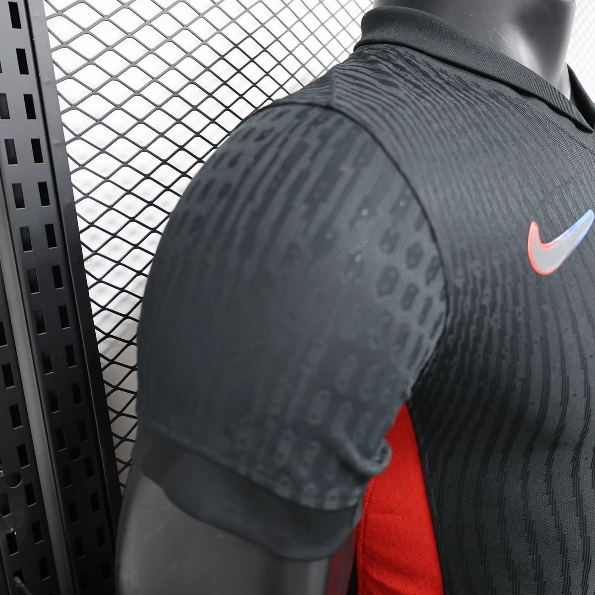 maglia barcellona away giocatore stemma in tinta