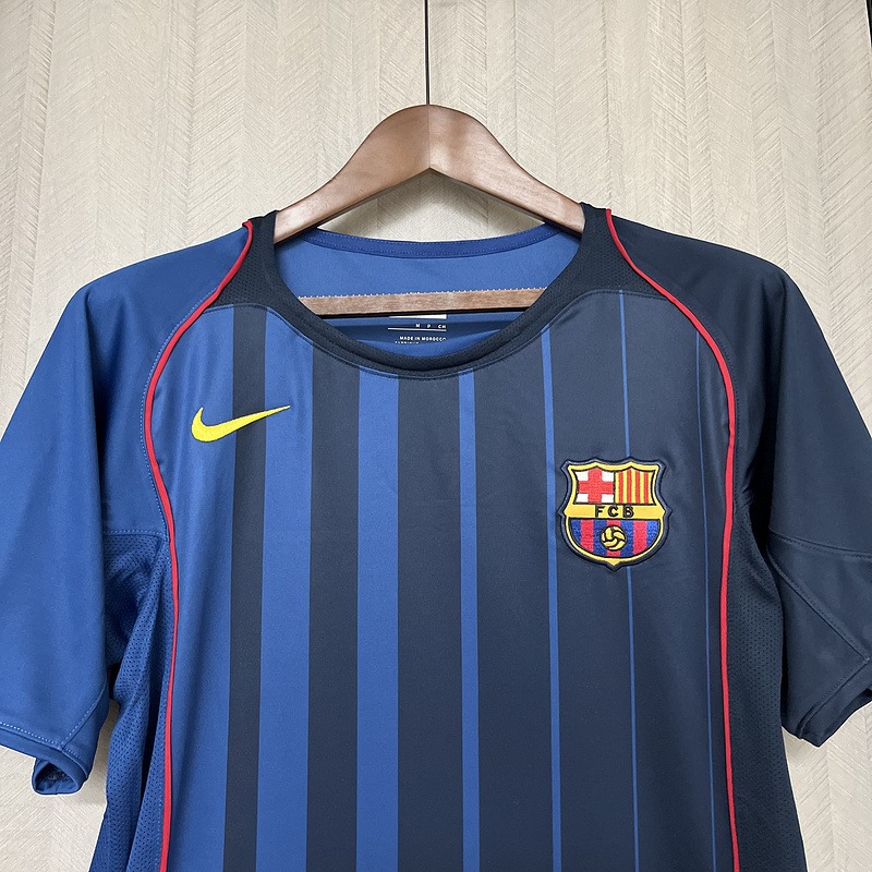maglia barcellona away 2005 fronte in diagonale