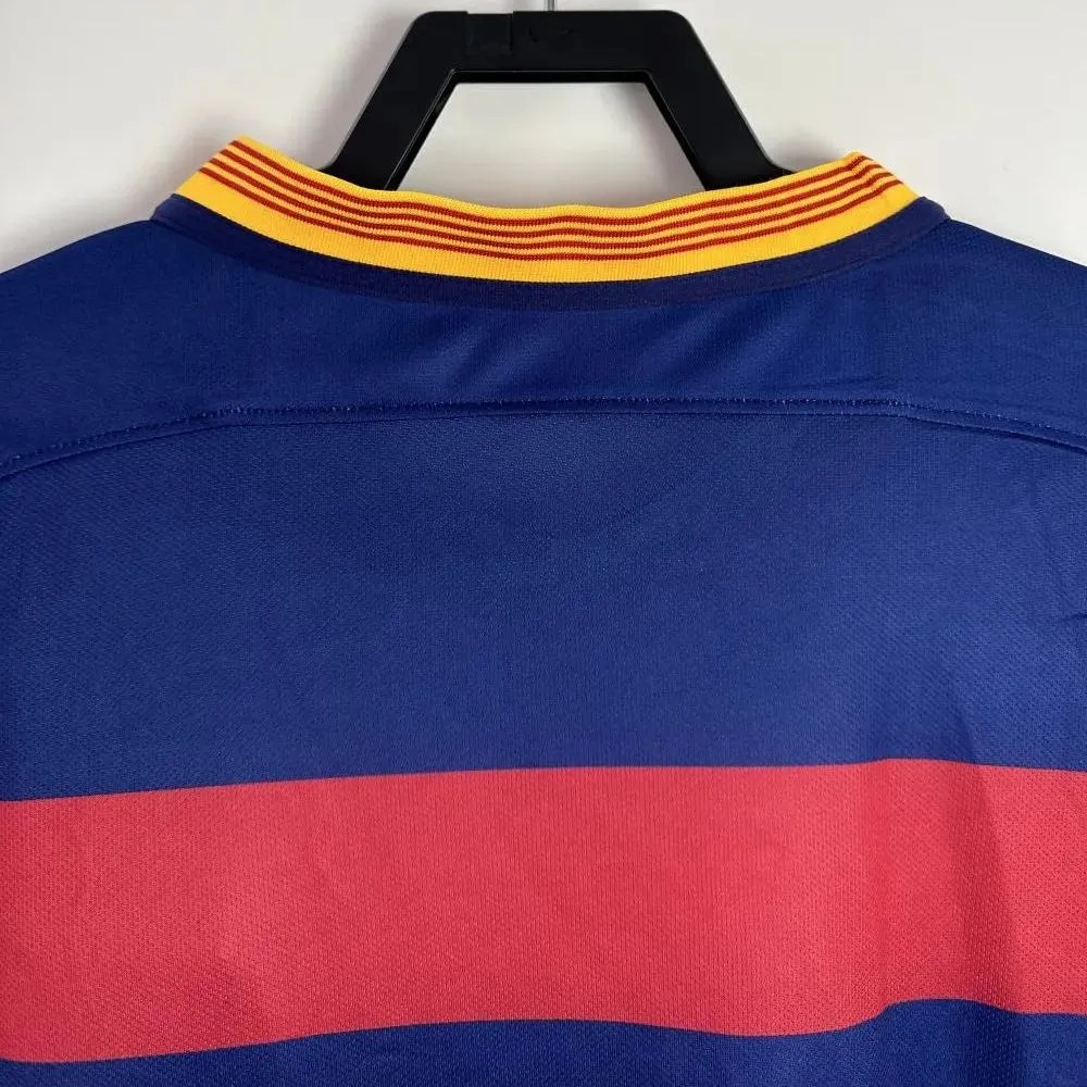 maglia barcellona 2016 maniche lunghe fronte in dettaglio