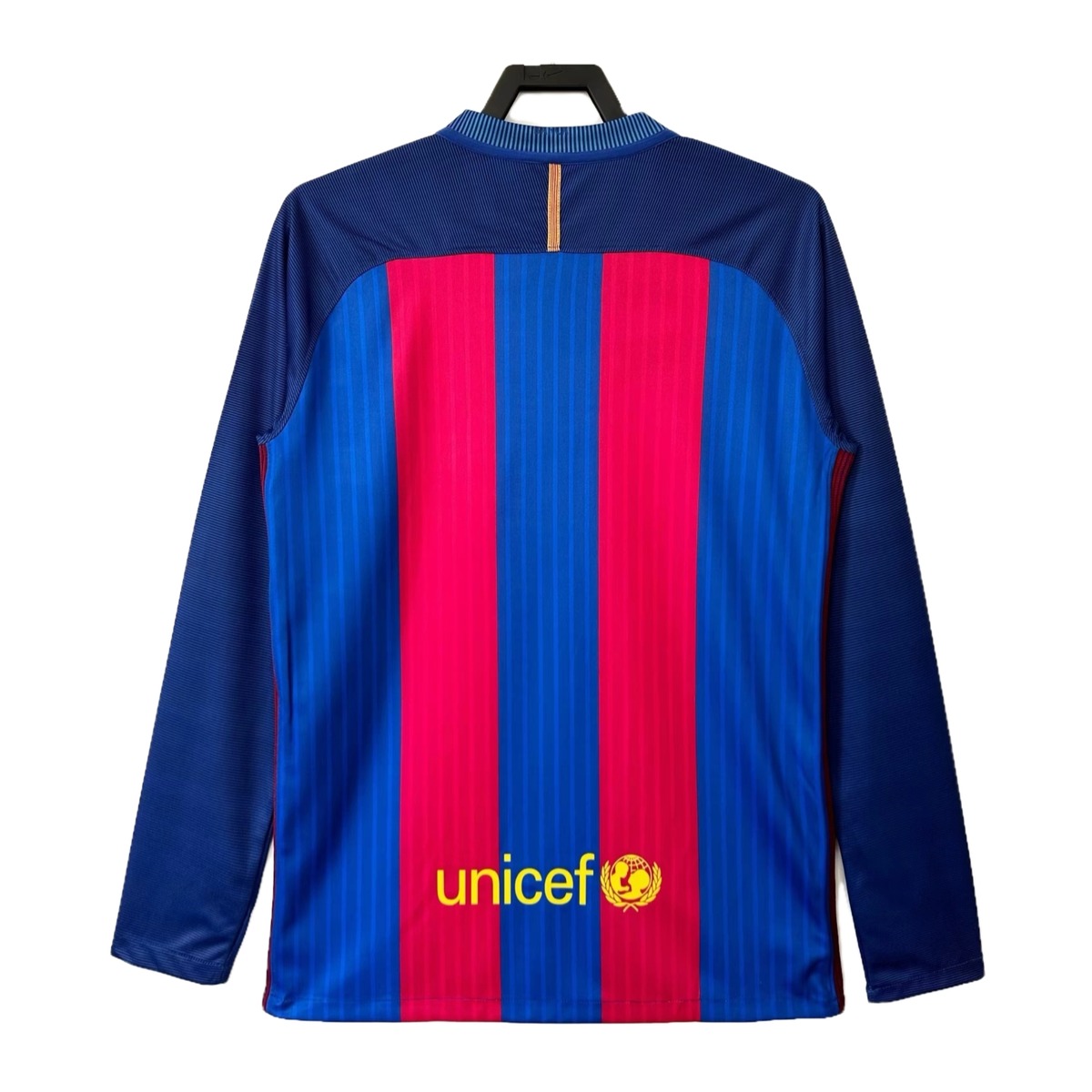 maglia barcellona 2017 maniche lunghe retro con scritta unicef