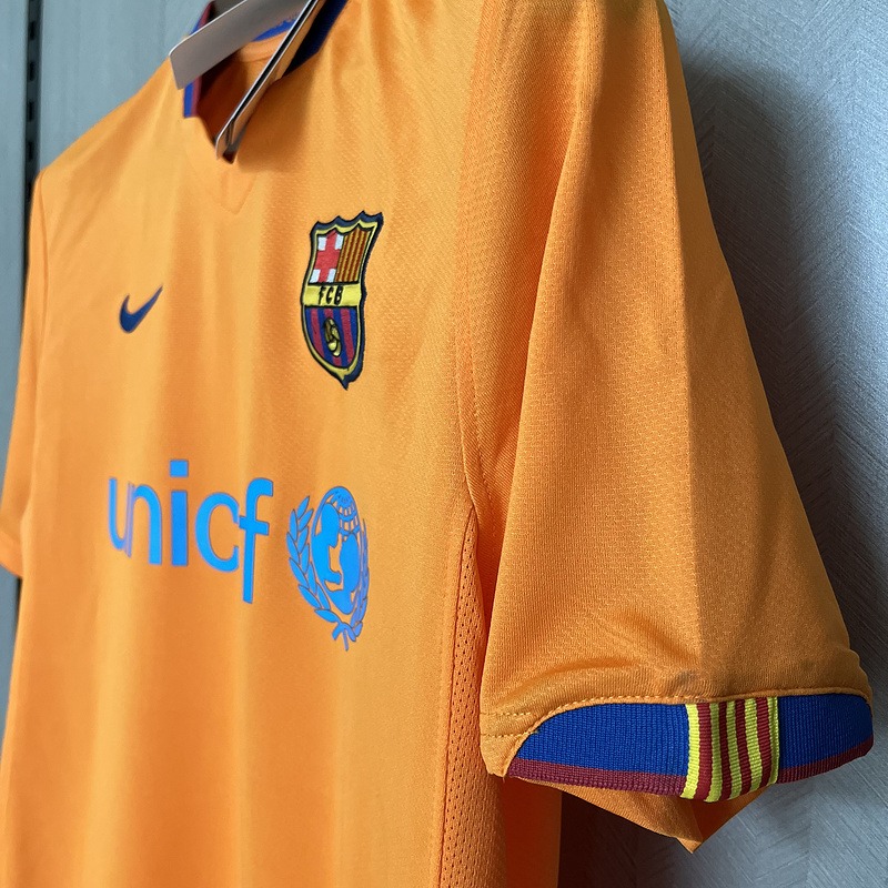 maglia barcellona away 2007 manica con scritta unicef
