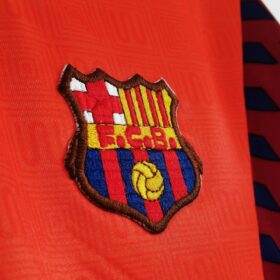 camiseta barcellona away 1992 stemma depoca sul petto