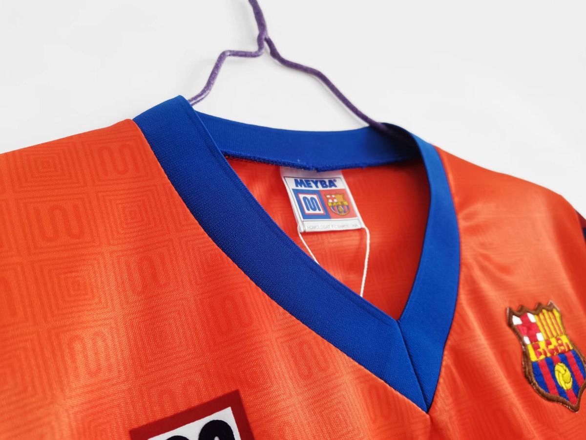 maglia barcellona away 1992 colletto a V blu