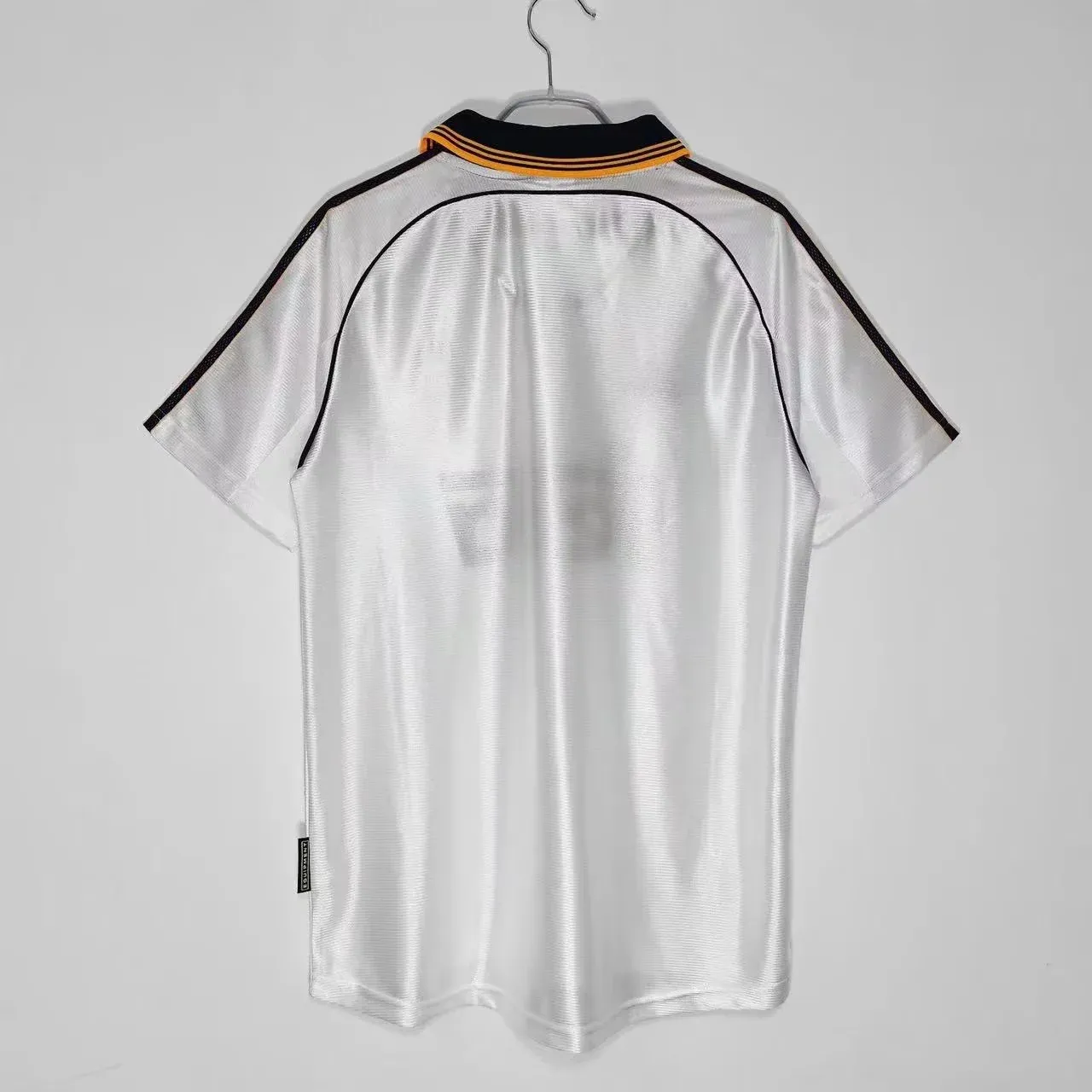 Camiseta Real Madrid Retro 1998/00, espalda limpia