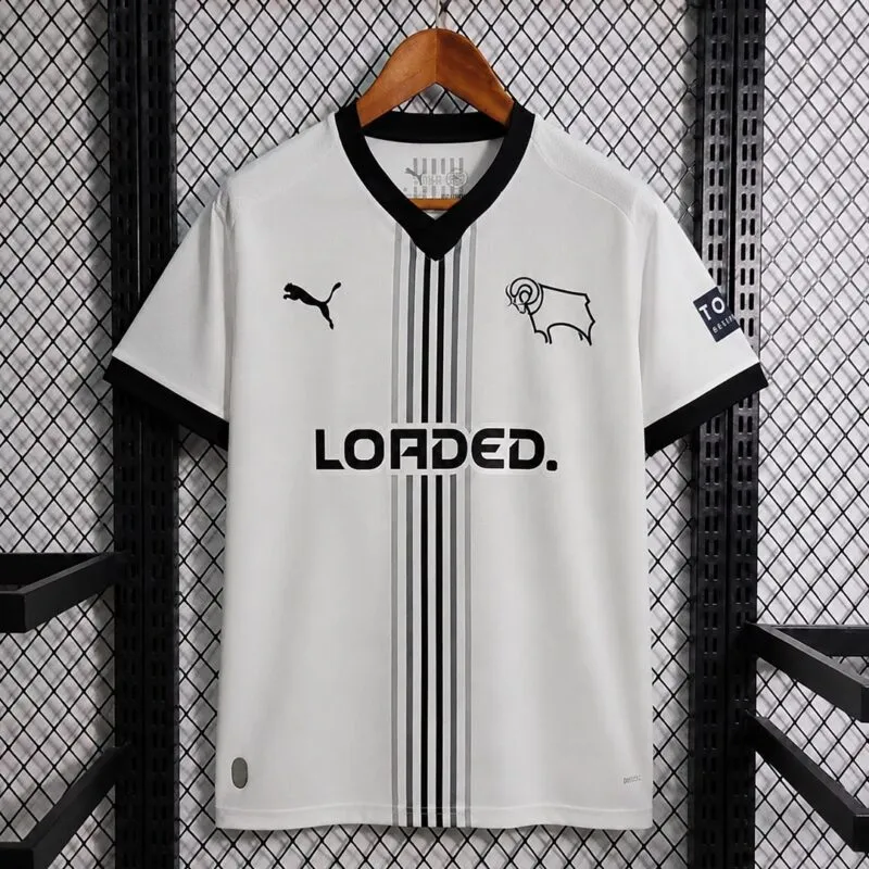 Prima Maglia Derby County 2026/27 — Foto 1