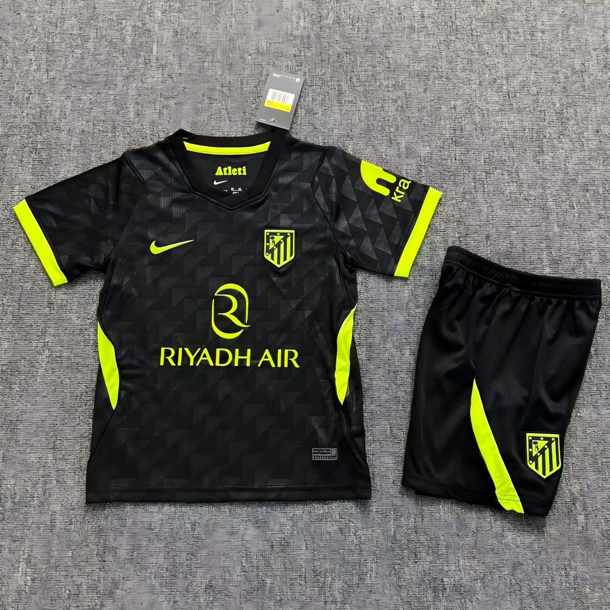 seconda maglia Atletico Madrid Bambino 2026/27 vista frontale